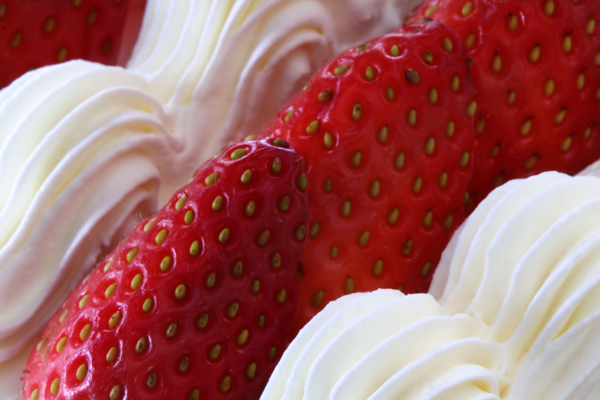 Strawberry - Communication Dividend